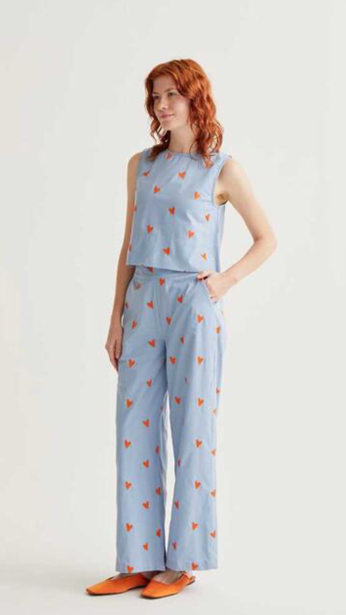 Pantalón con estampado Hearts