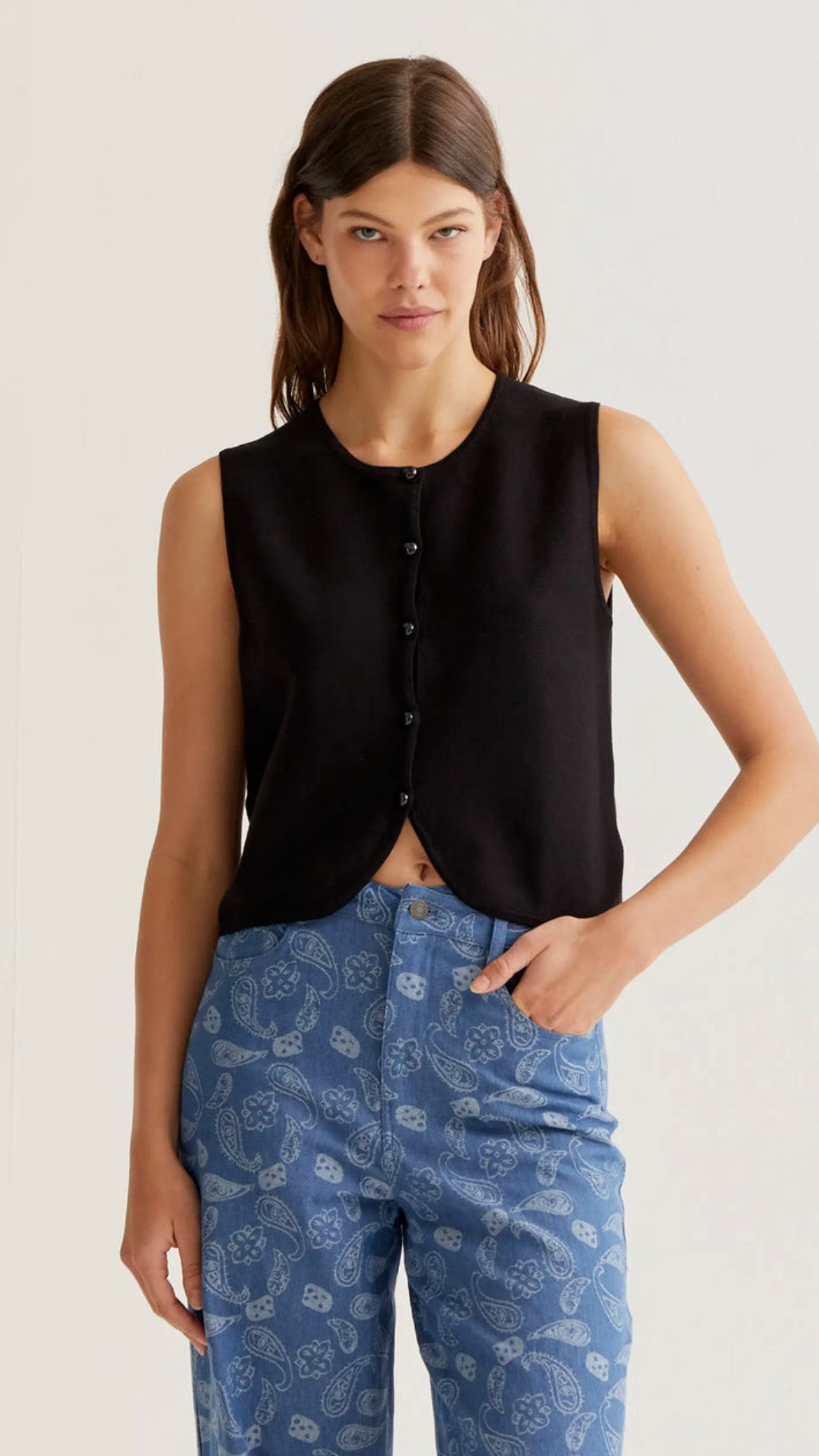 Top chaleco punto negro