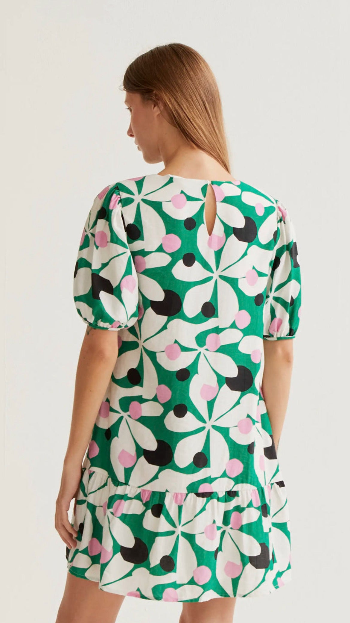 Vestido corto con estampado Hosta