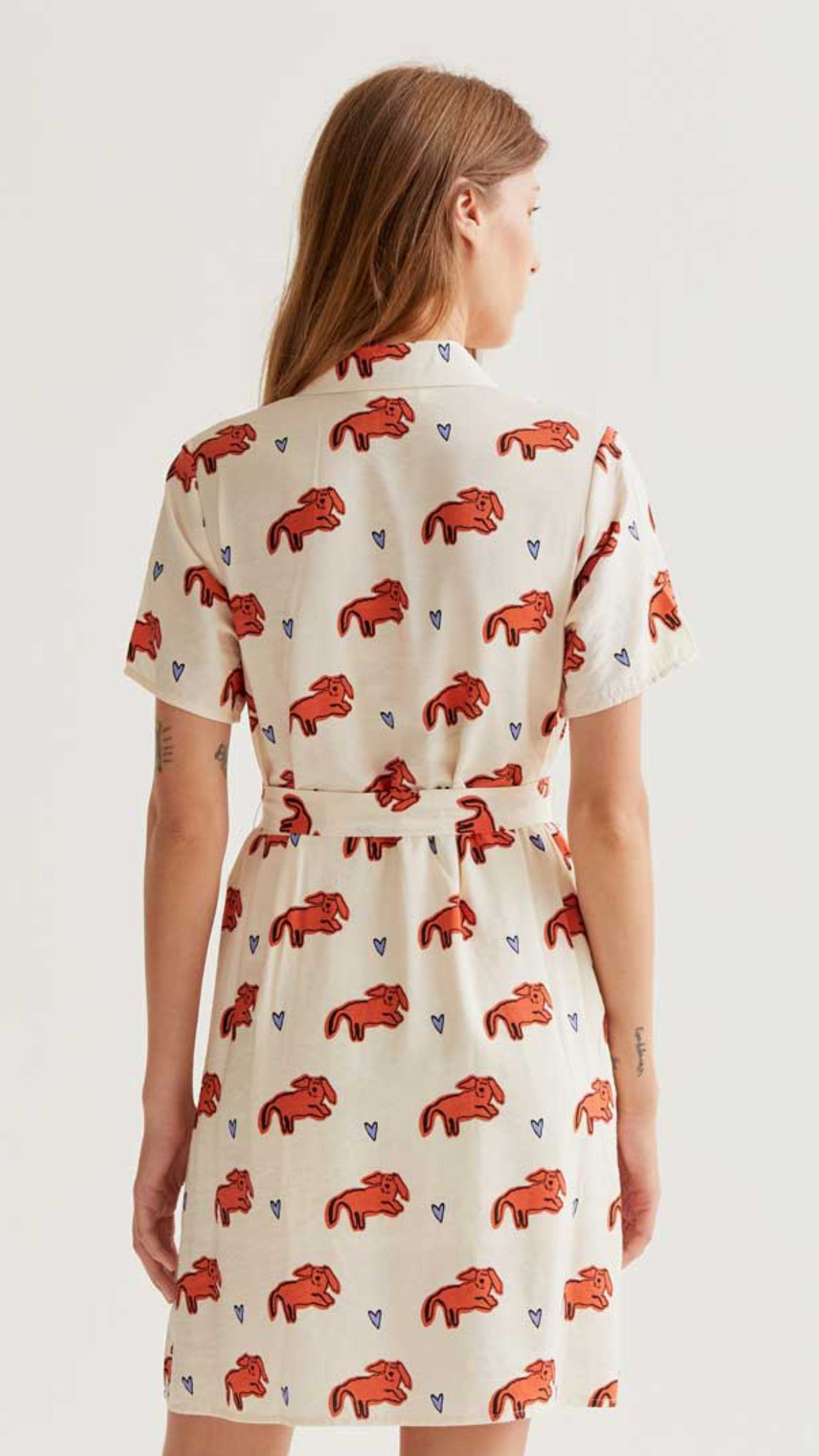 Vestido corto con estampado Tochi