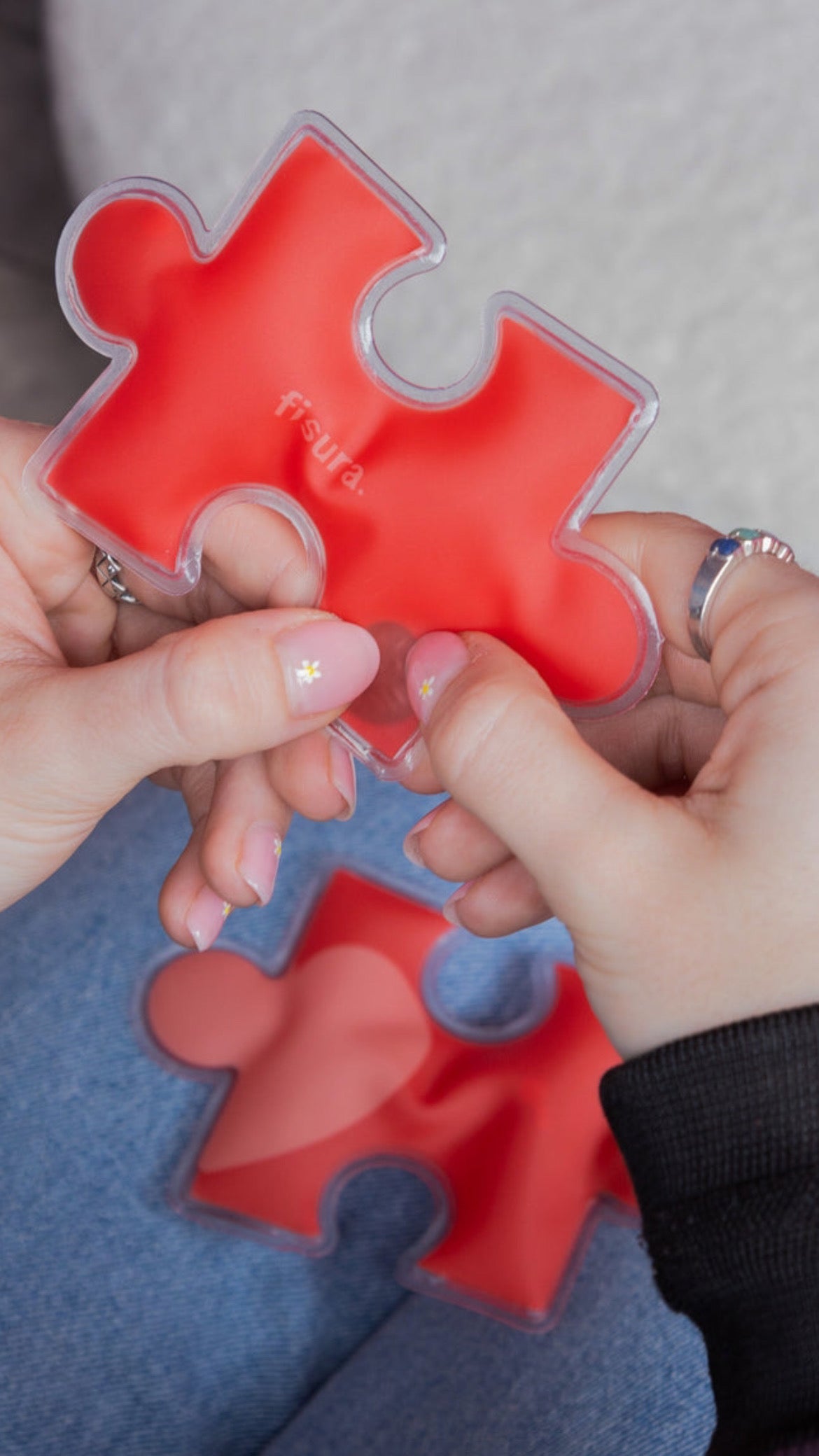 Calientamanos puzzle corazón