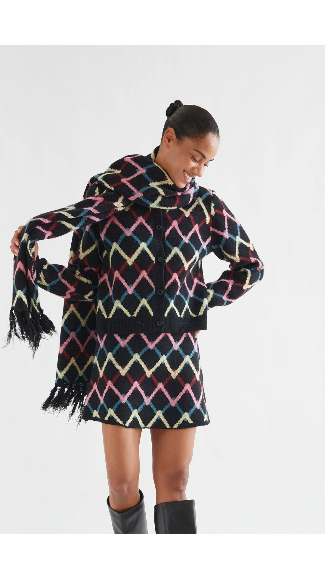 Falda corta con estampado Skein - 5