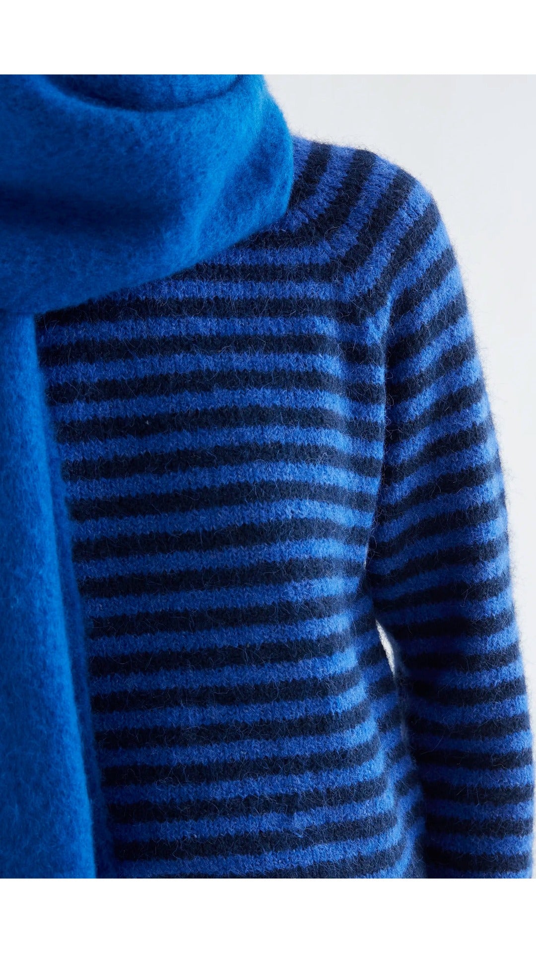 Jersey punto con estampado de rayas azul marino y azul - 3
