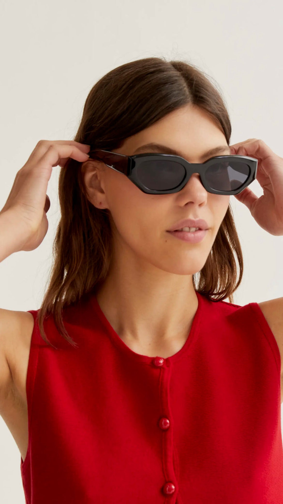 Top chaleco punto rojo