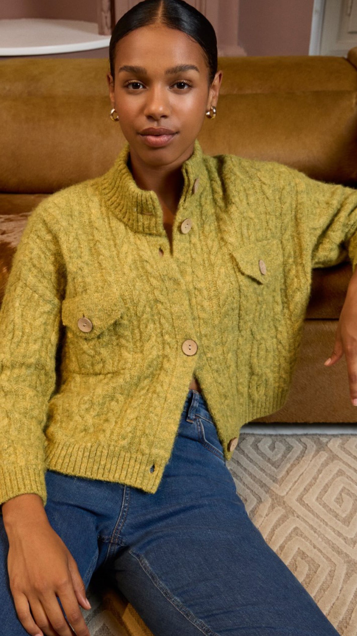 Cárdigan grueso aranés en color verde pistacho