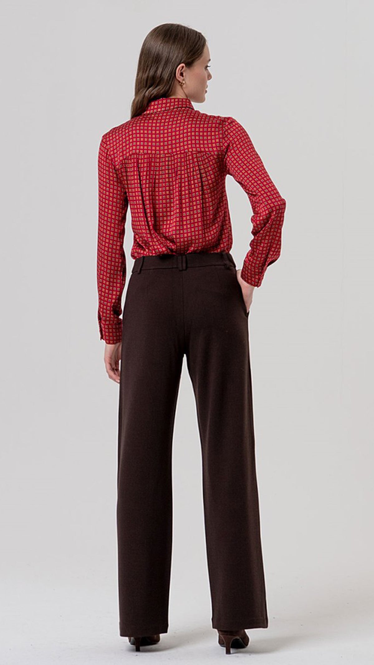 Pantalón recto de punto con bajo vuelto Chocolate