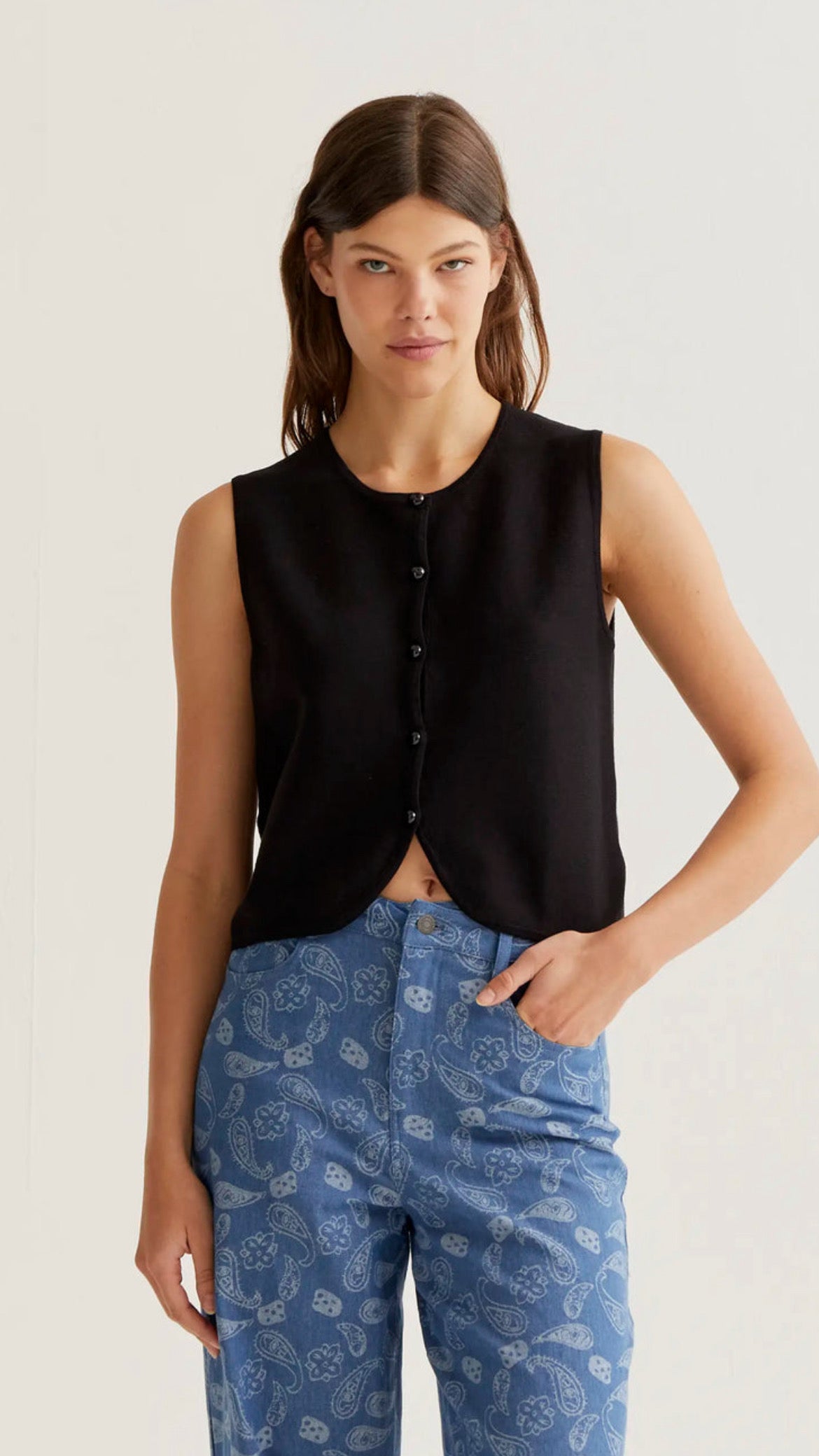 Top chaleco punto negro