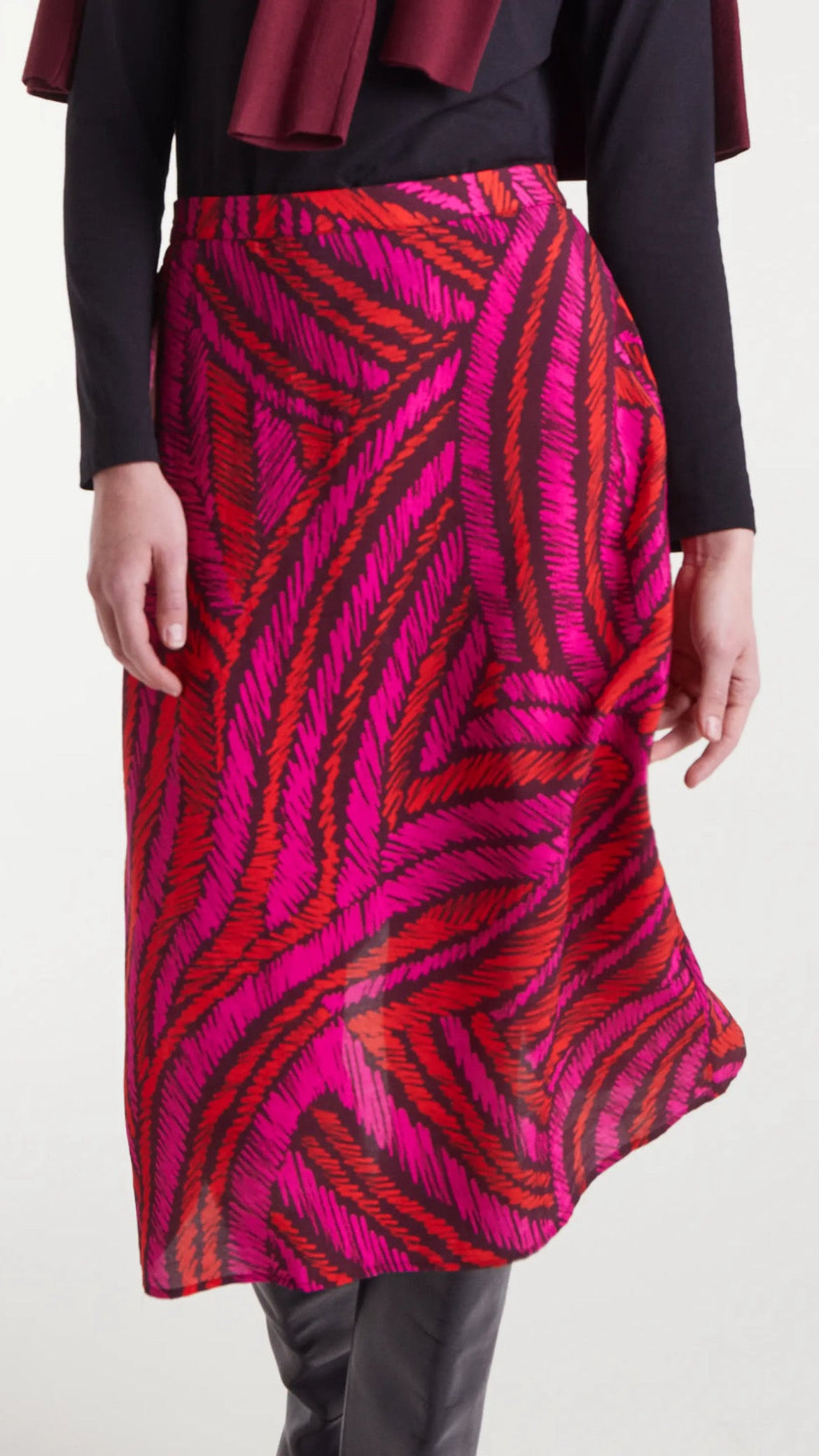 Falda midi crepé ligero con estampado Fedora