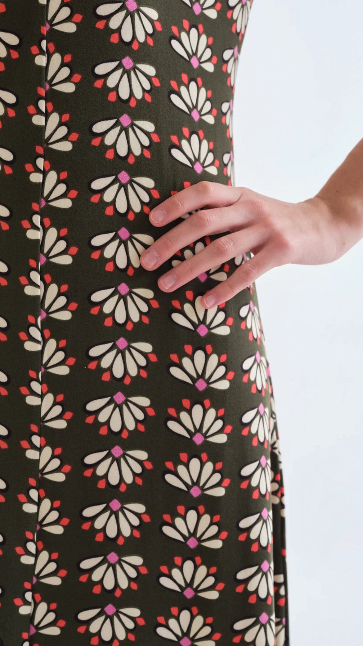 Vestido midi con estampado Geometry