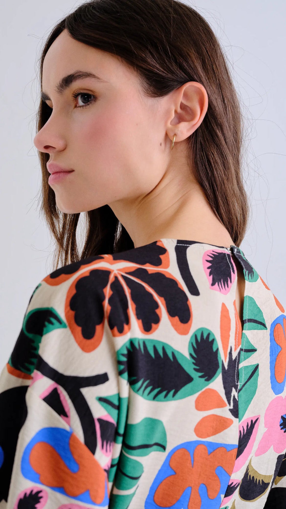 Vestido corto con estampado Neo Garden