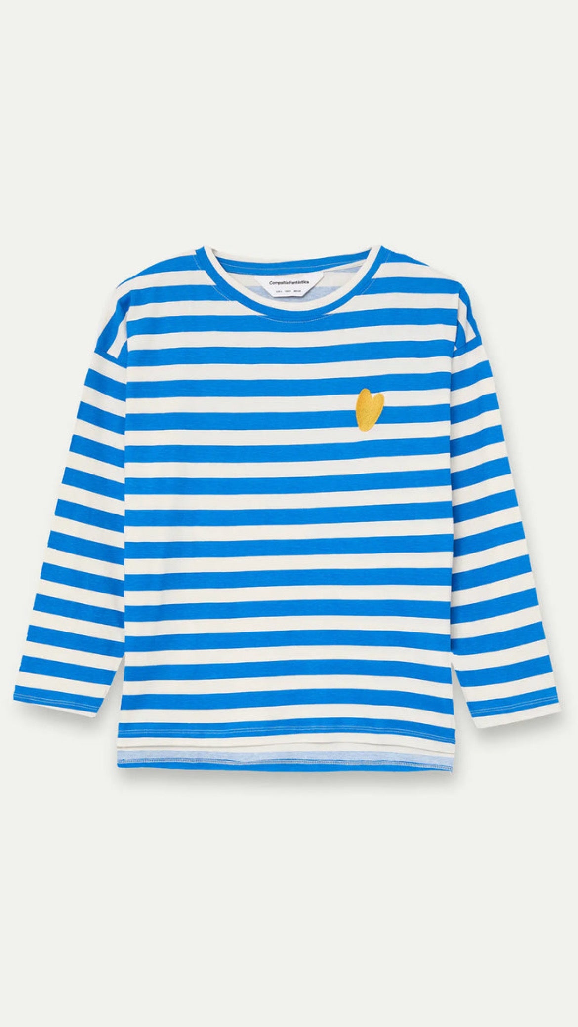Camiseta con estampado de rayas y bordado de corazón