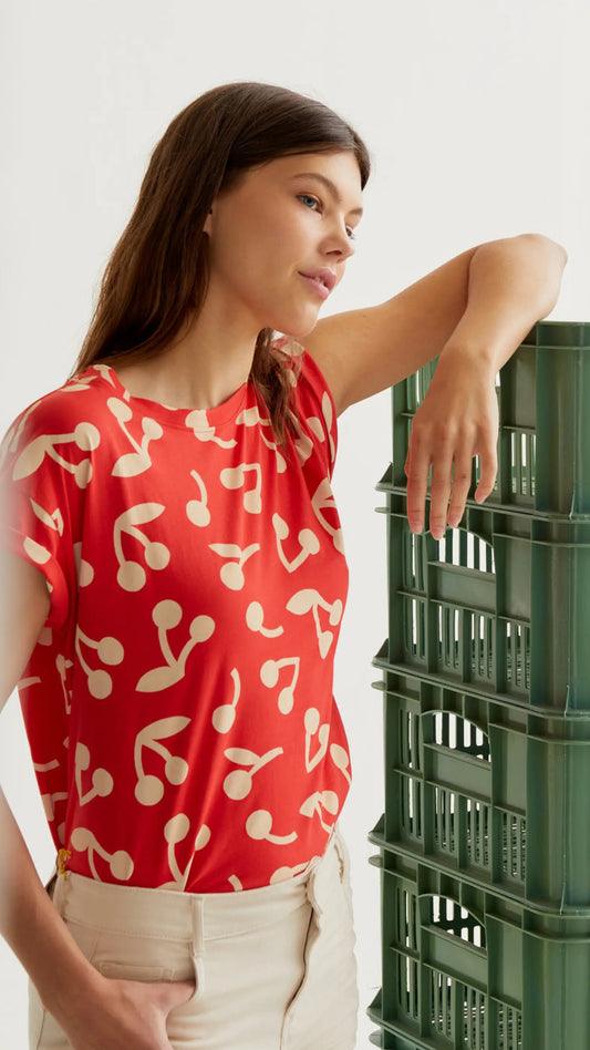 Camiseta con estampado Red Guinda