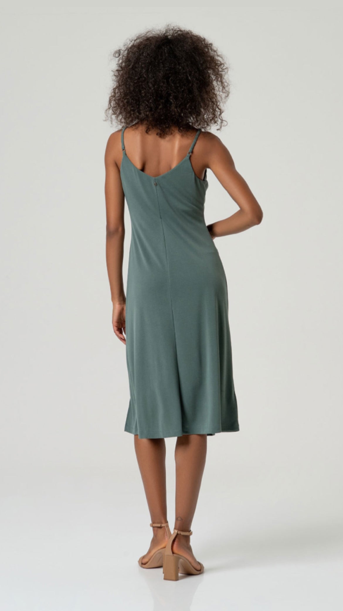 Vestido midi fluido con abertura Verde Botella