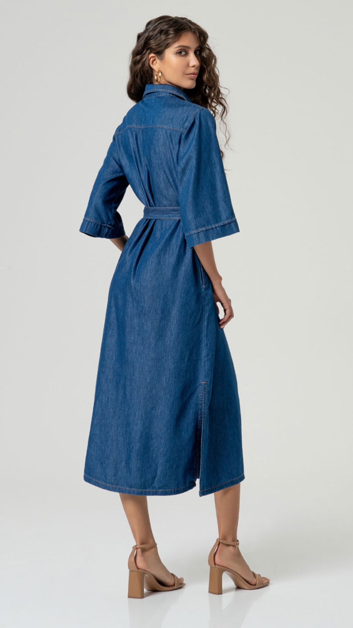 Vestido camisero denim con cinturón Azul