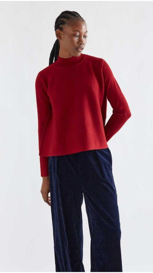 Jersey rojo de cuello alto | imagen 1